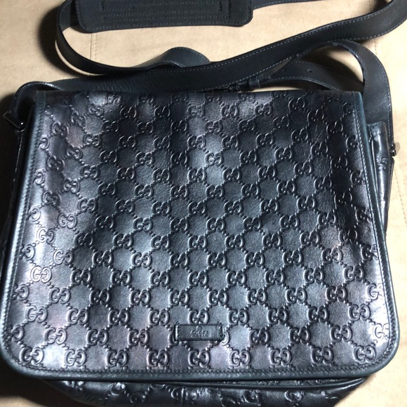 GUCCI Guccissima Messenger Bag - Picture 2 of 16